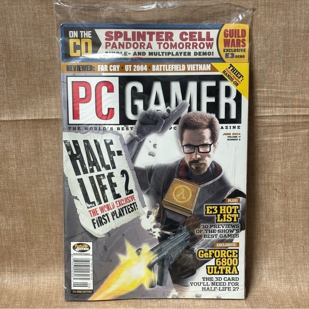 PC Gamer Magazine Issue 124 June 2004 w/ CD - New Sealed